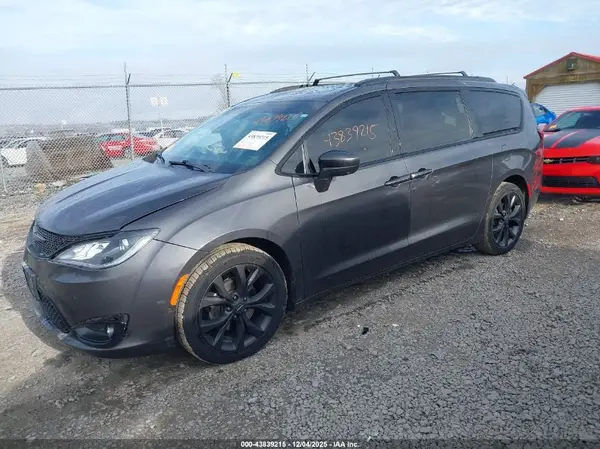 2C4RC1BG9LR217345 2020 CHRYSLER PACIFICA - Image 2