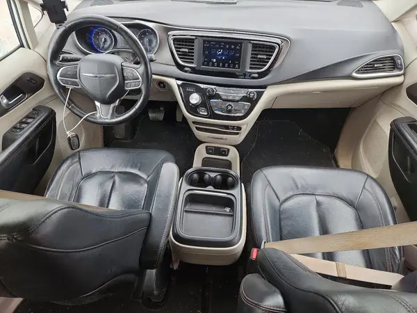 2C4RC1BG9LR268618 2020 CHRYSLER PACIFICA - Image 8