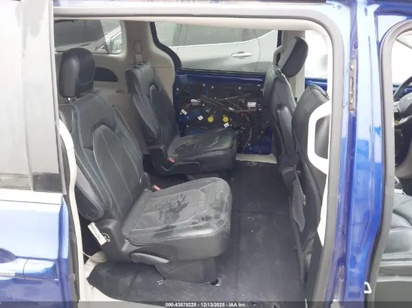 2C4RC1BG9MR515167 2021 CHRYSLER PACIFICA - Image 8