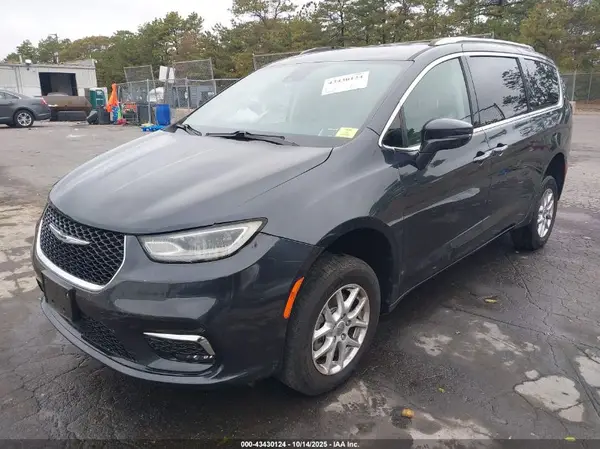 2C4RC1BG9MR532390 2021 CHRYSLER PACIFICA - Image 2