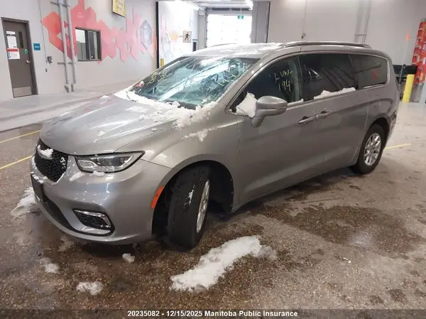 2C4RC1BG9MR582996 2021 CHRYSLER PACIFICA - Image 2