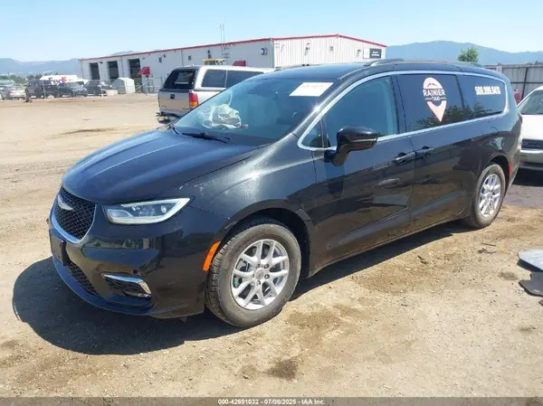 2C4RC1BG9NR128071 2022 CHRYSLER PACIFICA - Image 2