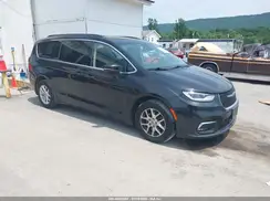 2C4RC1BG9NR132590 2022 CHRYSLER PACIFICA