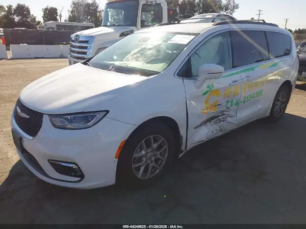 2C4RC1BG9NR138518 2022 CHRYSLER PACIFICA - Image 2