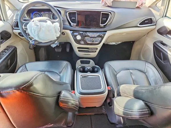2C4RC1BG9NR139281 2022 CHRYSLER PACIFICA - Image 8