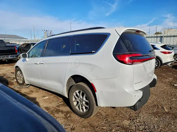 2C4RC1BG9NR154704 2022 CHRYSLER PACIFICA - Image 2