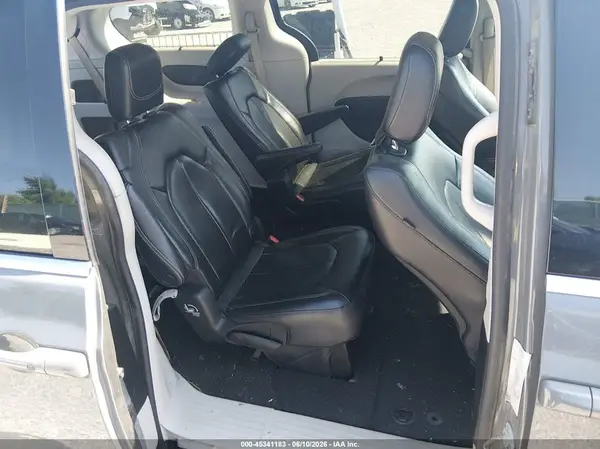 2C4RC1BG9NR162186 2022 CHRYSLER PACIFICA - Image 8