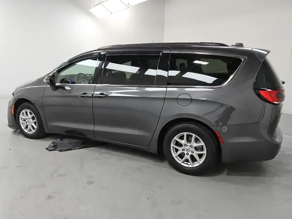 2C4RC1BG9NR170160 2022 CHRYSLER PACIFICA - Image 2