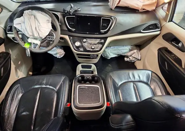 2C4RC1BG9NR176153 2022 CHRYSLER PACIFICA - Image 8