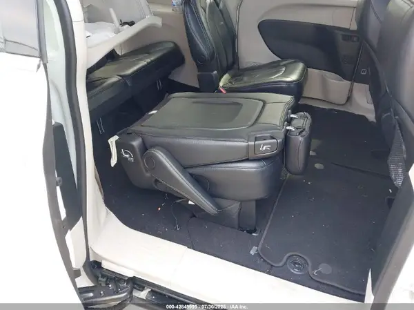 2C4RC1BG9NR179117 2022 CHRYSLER PACIFICA - Image 8