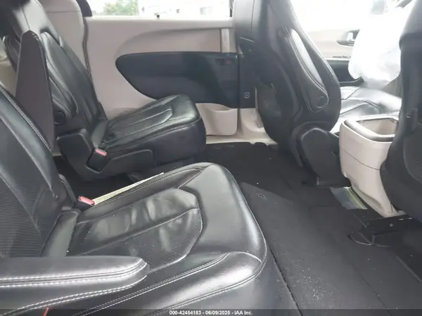 2C4RC1BG9NR188481 2022 CHRYSLER PACIFICA - Image 8