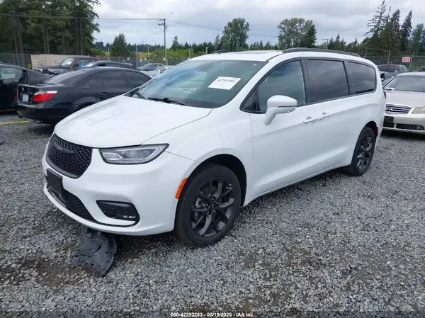 2C4RC1BG9NR212875 2022 CHRYSLER PACIFICA - Image 2