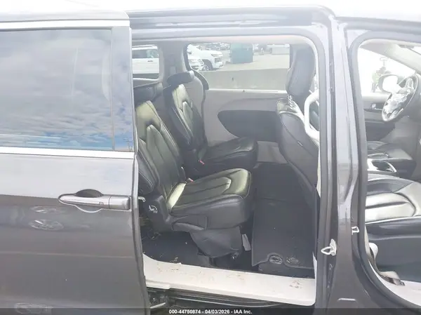2C4RC1BG9PR512399 2023 CHRYSLER PACIFICA - Image 8