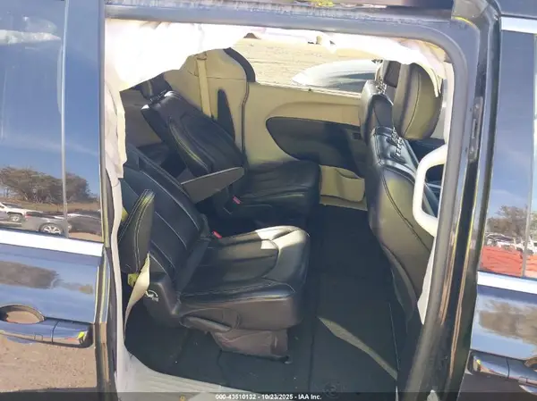 2C4RC1BG9PR521250 2023 CHRYSLER PACIFICA - Image 8