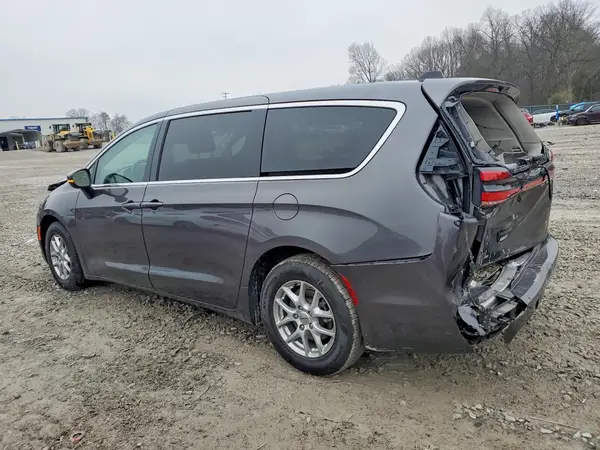 2C4RC1BG9PR550442 2023 CHRYSLER PACIFICA - Image 2