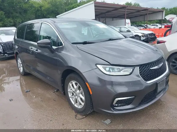 2C4RC1BG9PR550683 2023 CHRYSLER PACIFICA - Image 1