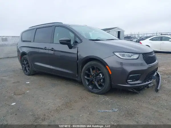 2C4RC1BG9PR573395 2023 CHRYSLER PACIFICA - Image 1