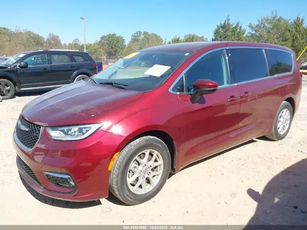 2C4RC1BG9PR578094 2023 CHRYSLER PACIFICA - Image 2
