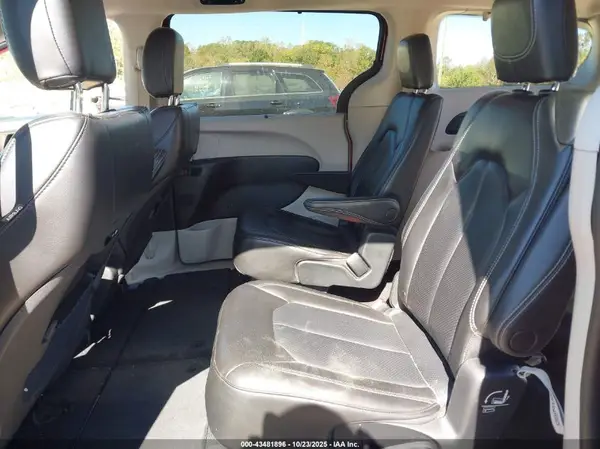 2C4RC1BG9PR578094 2023 CHRYSLER PACIFICA - Image 8