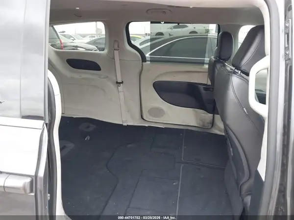 2C4RC1BG9PR594473 2023 CHRYSLER PACIFICA - Image 8