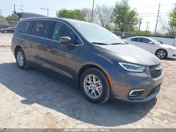 2C4RC1BG9PR600787 2023 CHRYSLER PACIFICA - Image 1