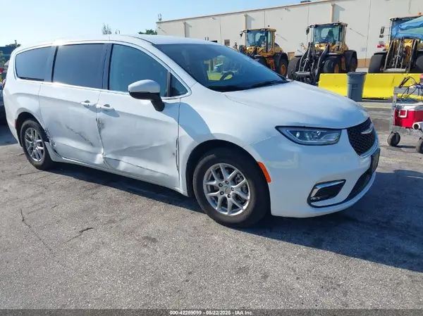 2C4RC1BG9PR624541 2023 CHRYSLER PACIFICA - Image 1