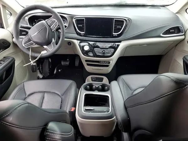 2C4RC1BG9RR100695 2024 CHRYSLER PACIFICA - Image 8