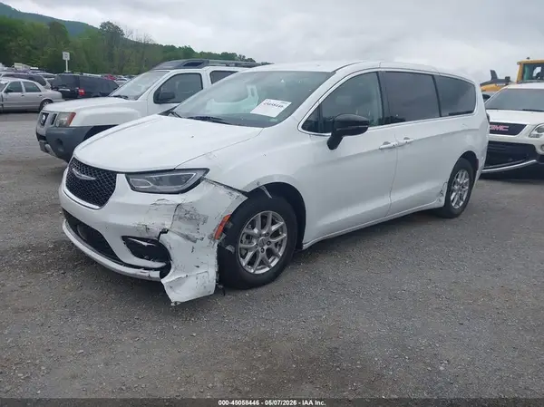 2C4RC1BG9RR115813 2024 CHRYSLER PACIFICA - Image 2