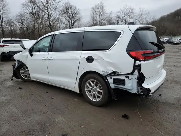 2C4RC1BG9RR116556 2024 CHRYSLER PACIFICA - Image 2