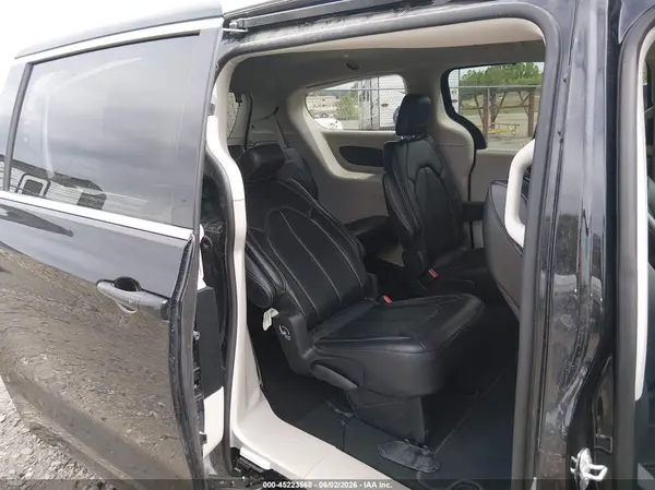 2C4RC1BG9RR136208 2024 CHRYSLER PACIFICA - Image 8
