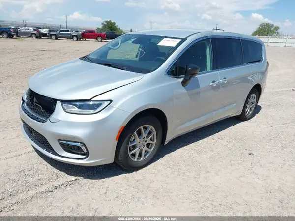 2C4RC1BG9RR159441 2024 CHRYSLER PACIFICA - Image 2