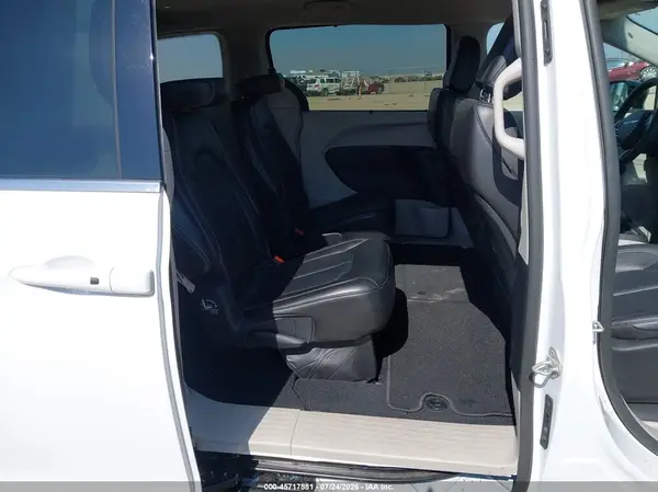 2C4RC1BG9RR182234 2024 CHRYSLER PACIFICA - Image 8