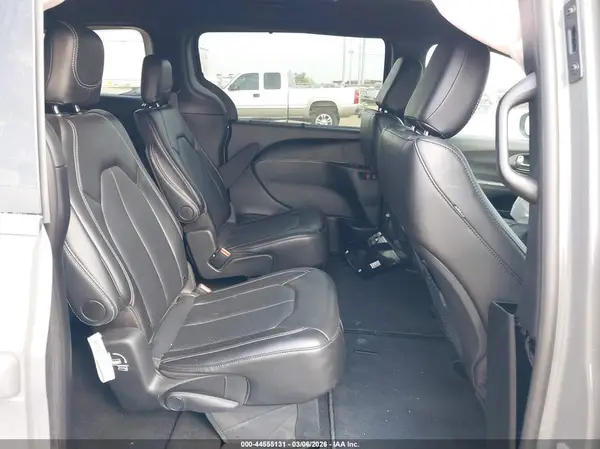 2C4RC1BG9SR532127 2025 CHRYSLER PACIFICA - Image 8