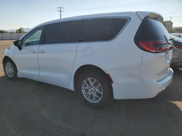 2C4RC1BG9SR541846 2025 CHRYSLER PACIFICA - Image 2