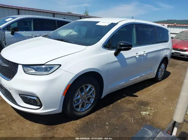 2C4RC1BG9SR563507 2025 CHRYSLER PACIFICA - Image 2