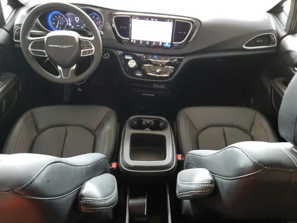 2C4RC1BG9SR568125 2025 CHRYSLER PACIFICA - Image 8