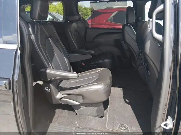 2C4RC1BG9SR570473 2025 CHRYSLER PACIFICA - Image 8