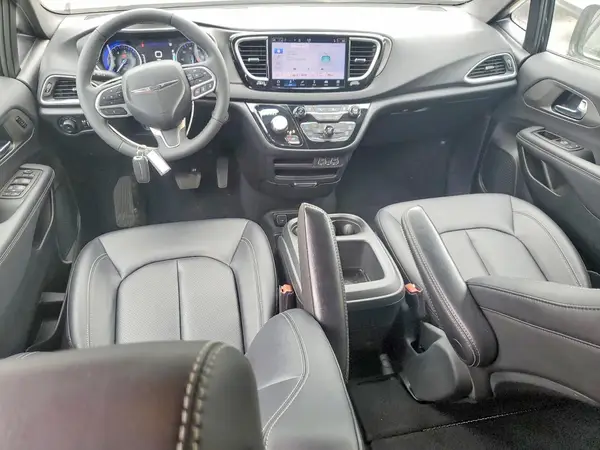 2C4RC1BG9SR577150 2025 CHRYSLER PACIFICA - Image 8