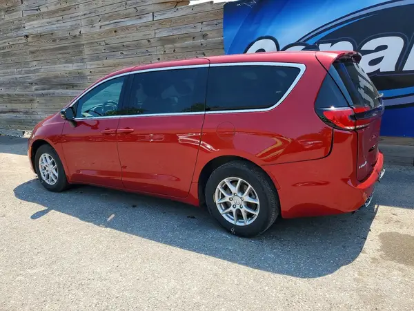 2C4RC1BG9SR600636 2025 CHRYSLER PACIFICA - Image 2