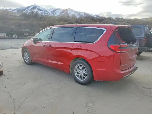 2C4RC1BG9SR614391 2025 CHRYSLER PACIFICA - Image 2