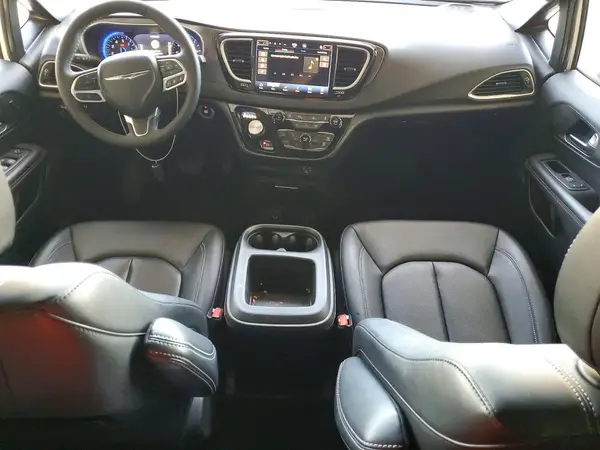 2C4RC1BG9TR180104 2026 CHRYSLER PACIFICA - Image 8