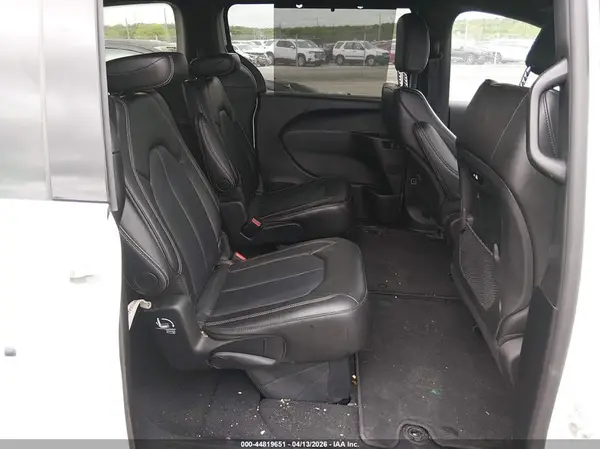 2C4RC1BG9TR182550 2026 CHRYSLER PACIFICA - Image 8