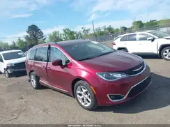 2C4RC1BGXHR509853 2017 CHRYSLER PACIFICA