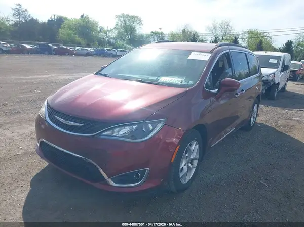2C4RC1BGXHR509853 2017 CHRYSLER PACIFICA - Image 2
