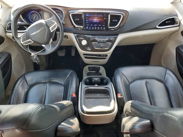 2C4RC1BGXHR523686 2017 CHRYSLER PACIFICA - Image 8