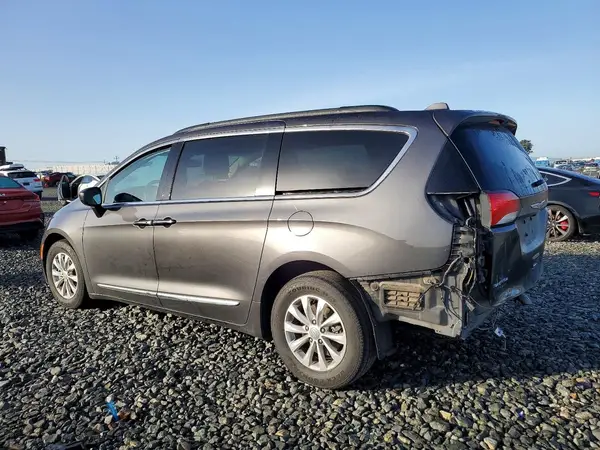 2C4RC1BGXHR526622 2017 CHRYSLER PACIFICA - Image 2