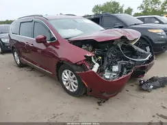 2C4RC1BGXHR530511 2017 CHRYSLER PACIFICA