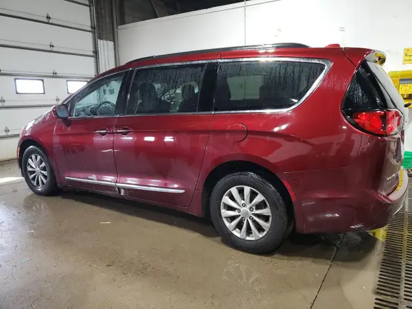 2C4RC1BGXHR533991 2017 CHRYSLER PACIFICA - Image 2