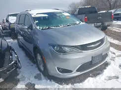 2C4RC1BGXHR564531 2017 CHRYSLER PACIFICA
