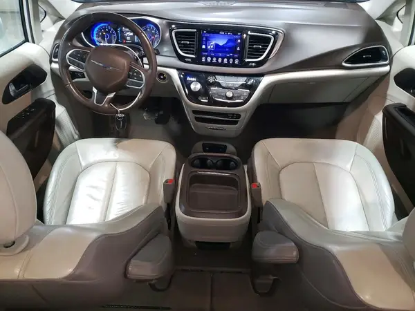 2C4RC1BGXHR572533 2017 CHRYSLER PACIFICA - Image 8
